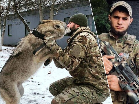 De in Bachmoet gesneuvelde Oekraïense commandant Dmytro Kotsjoebajlo met de tamme wolf die als mascotte van zijn eenheid geldt.