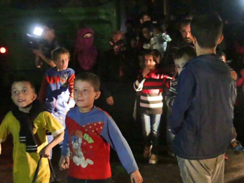 Gisteravond nog ontvluchtten kinderen de Syrische stad Aleppo.