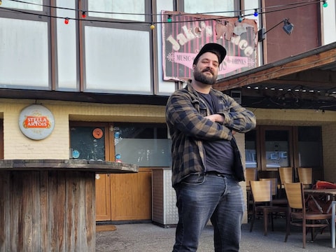 Lorenz Fransen stopt na 10 jaar als uitbater van muziekcafé Jake’s Place in Westerlo.