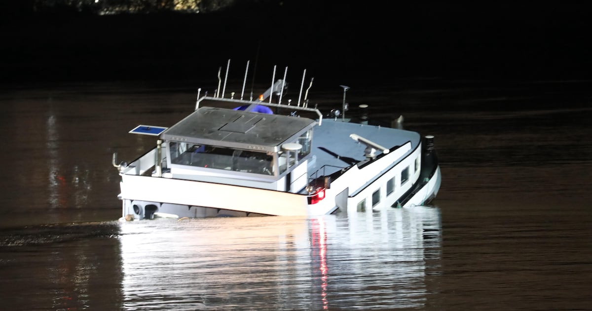 “Mijn matroos lag te slapen en ik kon hem niet bereiken”: schipper ...