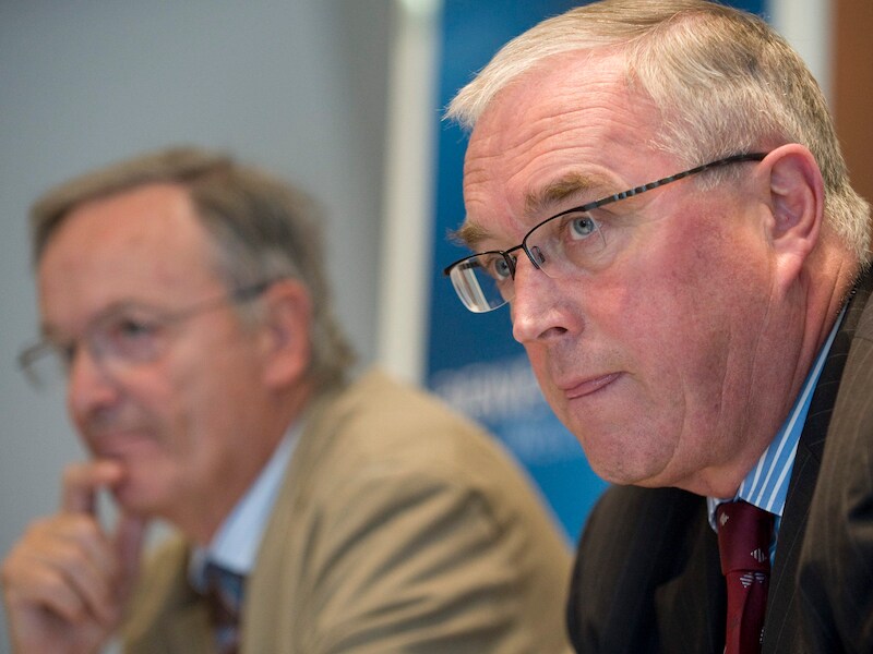 Bordry (links) naast McQuaid, voorzitter van de UCI.