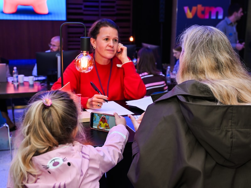 “Pluskinderen erven nooit automatisch”: meer dan 1.000 Vlamingen hadden een vraag voor onze notarissen