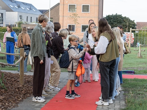 Eerste schooldag De Zonnebloem Kalken.