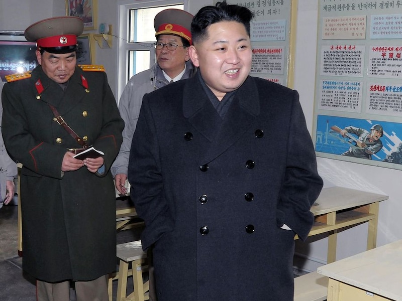 Kenners van Noord-Korea schatten dat Kim Jong-Un tussen de 25 en 30 jaar oud is.