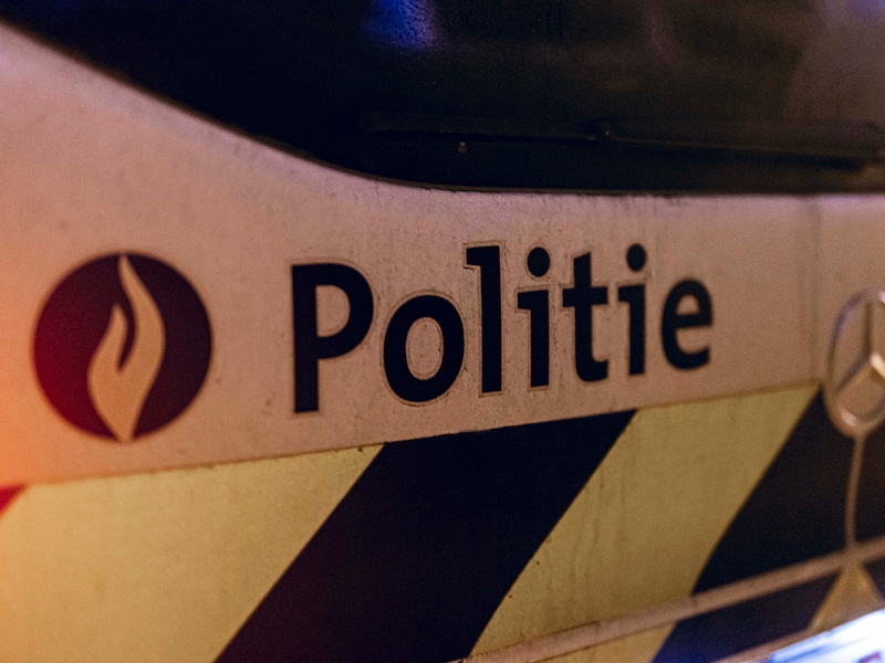 Fietser (38) lichtgewond na aanrijding met een wagen in Halen