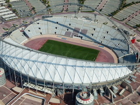 Een van de te bouwen WK-stadions in Qatar.
