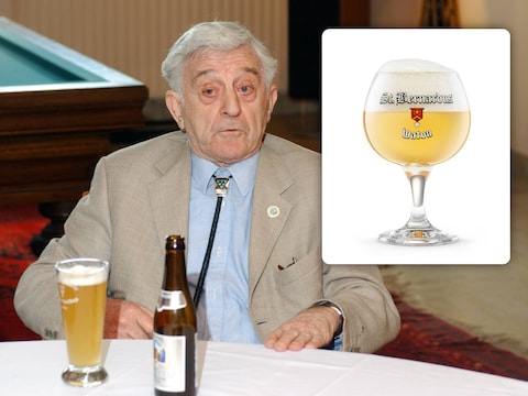 Pierre Celis, de legendarische meester-brouwer van Hoegaarden, ontwikkelde mee de St.Bernardus Wit (Inzet)