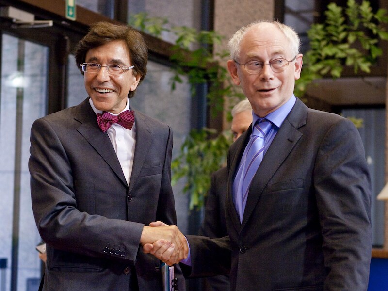 De Belgische premier Elio Di Rupo (L) en voorzitter van de Europese Raad Herman Van Rompuy.