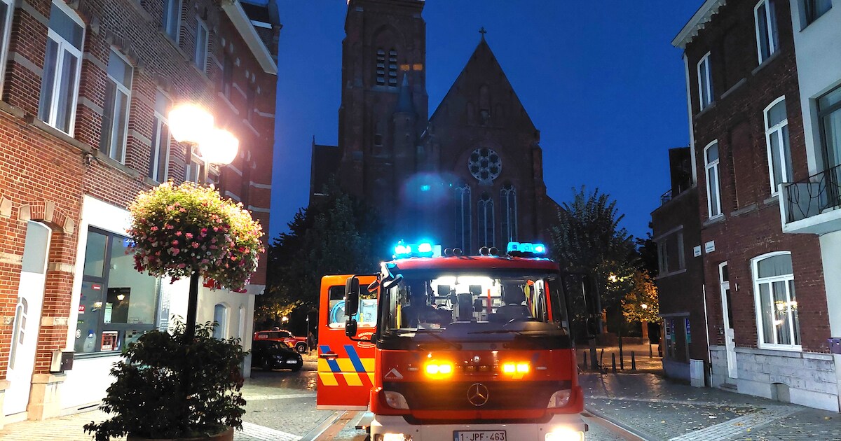 Geen gaslek maar benzinegeur op Kerkplein | Ronse | HLN.be