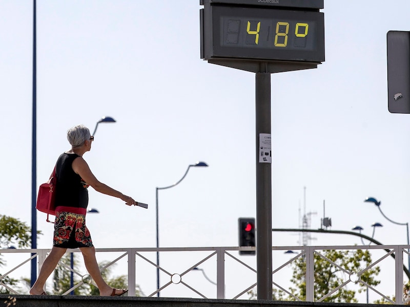 In Sevilla steeg het kwik zondag tot een duizelingwekkende 48 graden.