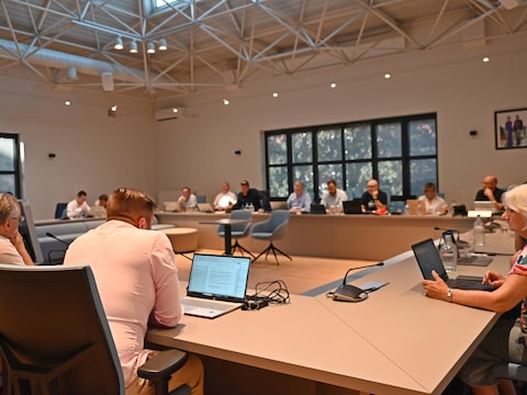 De gemeenteraad in Gistel op 2 juli 2026. 