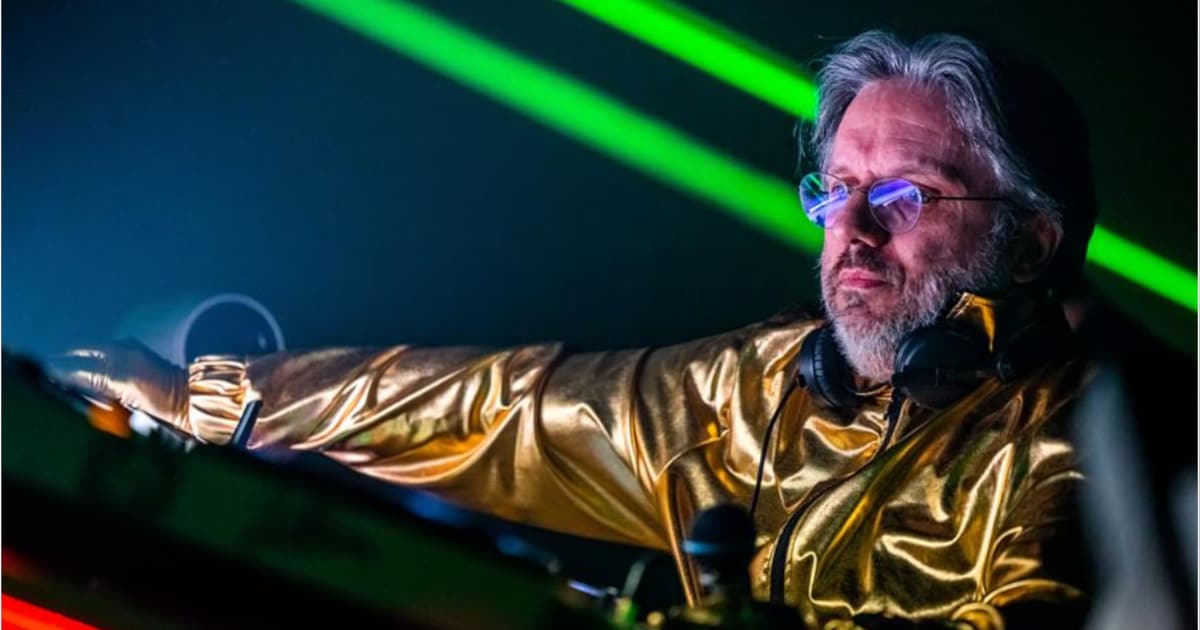 Frank Verstraeten brengt met exclusieve pin-upset Zillion-madness naar jubileumeditie ‘I love the 90