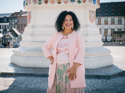 Farida Mouissat wil de zaterdagmarkt redden.