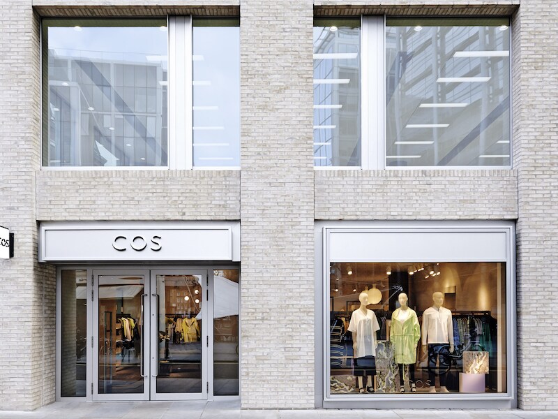 Een winkel van COS in Spitalfields, Londen.