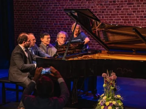 Jef Neve en internationale topnamen strijken neer in Alden Biesen voor uniek pianofestival.