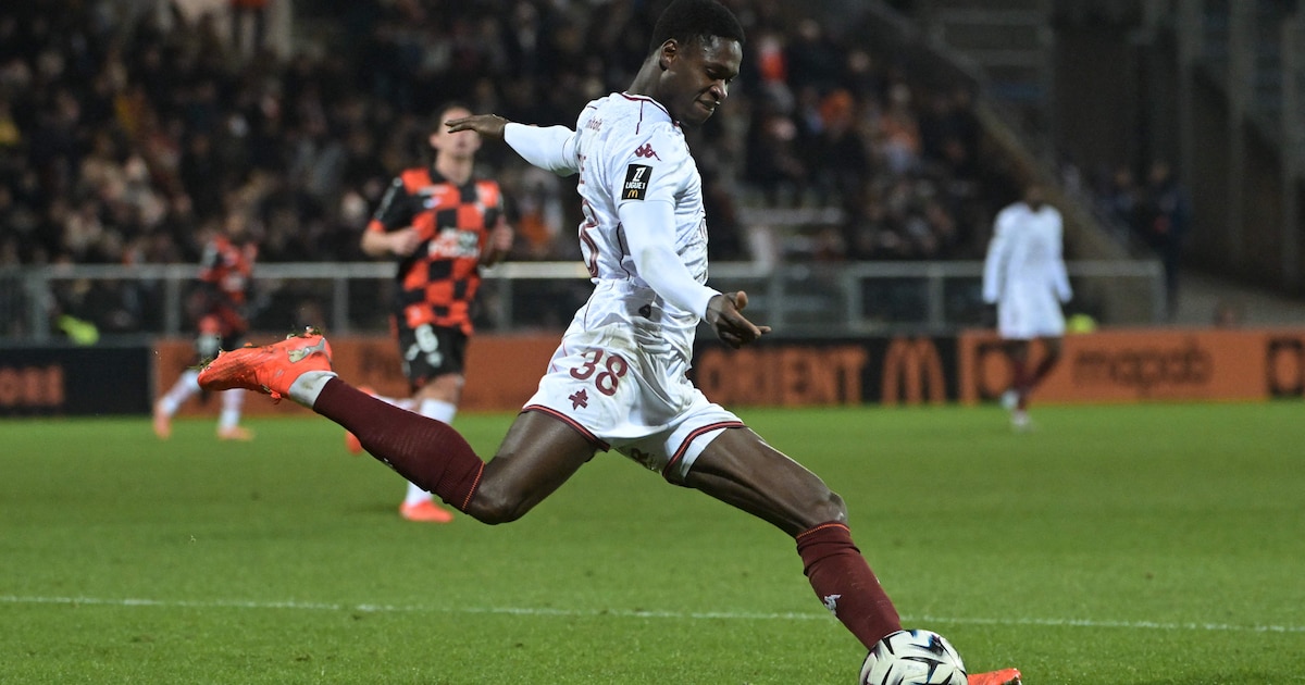 Club Brugge gaat voor Metz-verdediger Sadibou Sané - Nani gaat voetballen in Kazachstan - KV Mechele