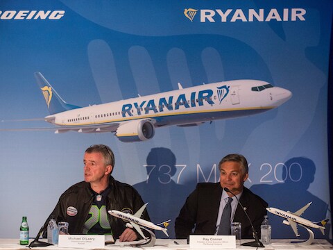 Michael O'Leary (Ryanair) en Ray Conner (Boeing).
