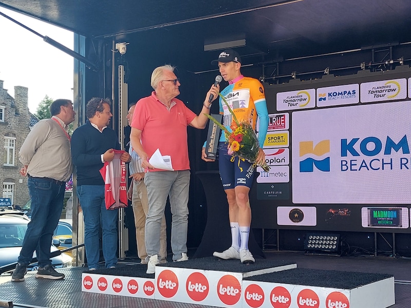 Jens Verbrugghe draagt zege in FTT op aan Finlay Tarling: “Eén van mijn beste vrienden in de koers”