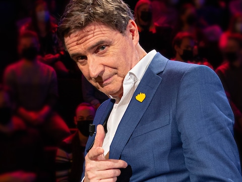 Erik Van Looy breekt in uitgesteld relais toch door in Nederland.