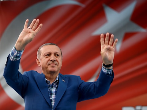 Vorige week stuurde Turkije troepen de grens over om zich militair in de Syrische burgeroorlog te mengen.