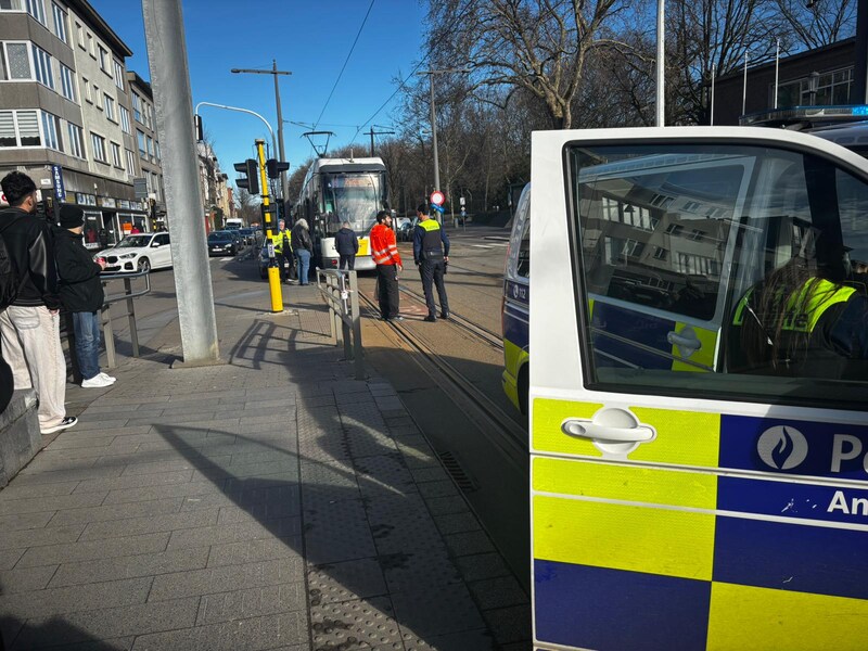 auto-botst-op-tram-ter-hoogte-van-kielpark-tramverkeer-tijdelijk