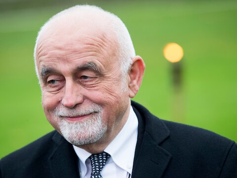 Parlementsvoorzitter Jan Peumans (N-VA) ontkent stellig dat hij Belgische vlagjes zou hebben laten verwijderen uit het restaurant van het Vlaams Parlement.
