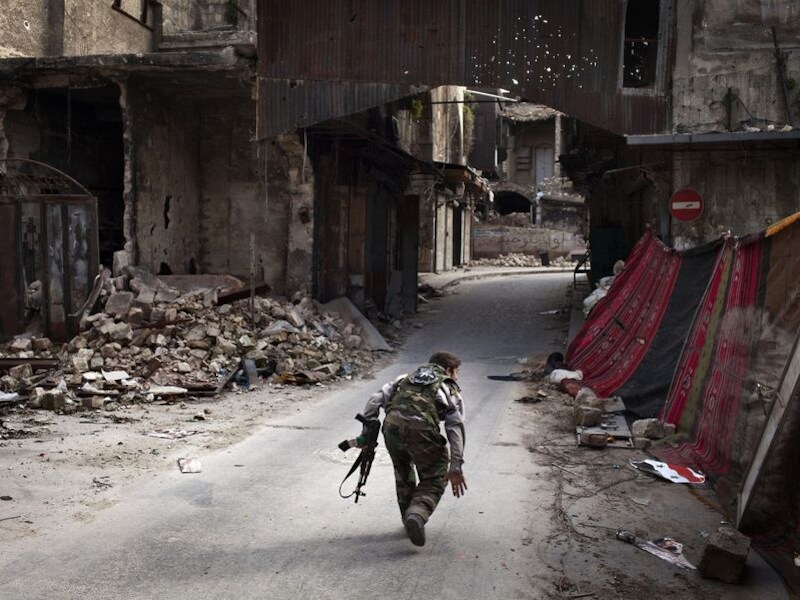 Politiediensten vermoeden dat er momenteel zo'n 70 jongeren vanuit België naar Syrië getrokken zijn.
