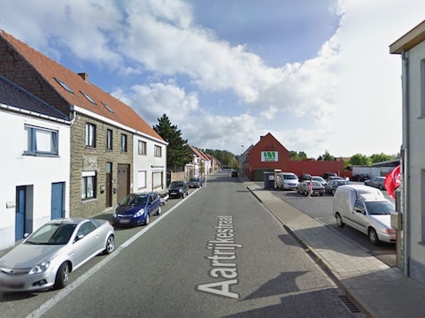 De Aartrijkestraat in Ichtegem.