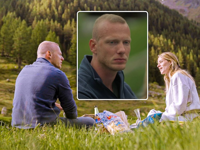 Elke is opgelucht wanneer ze eindelijk haar ‘geheim’ aan Denzel kan vertellen.