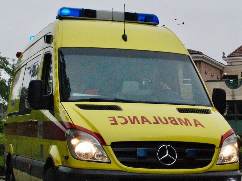 Bromfietser aangereden door auto