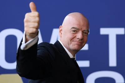 Zelf ontslag nemen, een spoedvergadering of een buitengewoon congres: dit zijn de mogelijkheden voor een vertrek van FIFA-baas Gianni Infantino