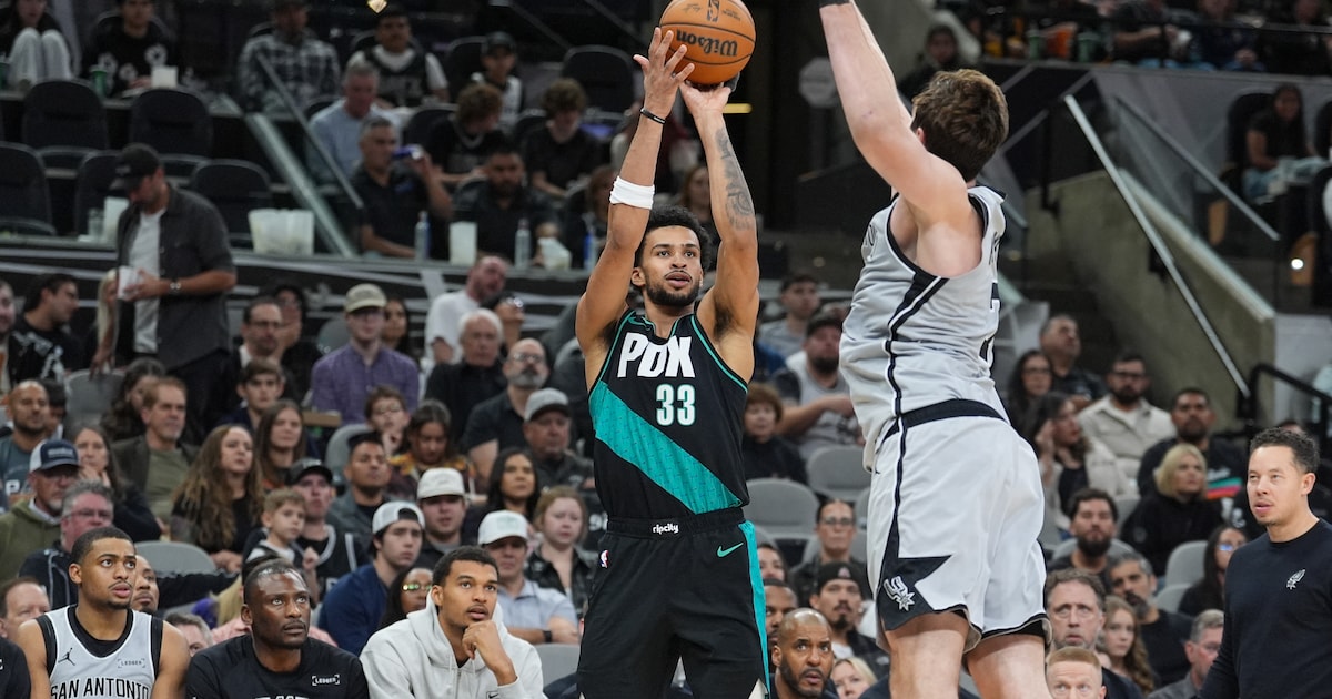 Toumani Camara en Portland Trailblazers winnen topper tegen San Antonio Spurs, waar superster Wemban