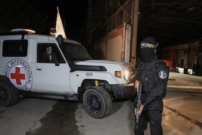 Hamas heeft lichamen van vier gijzelaars overgedragen aan Rode Kruis