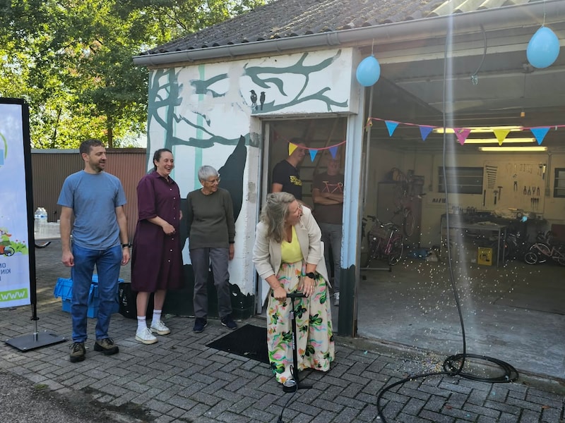 Fietsbieb opent nieuw uitleenpunt in Putte: fiets ruilen kan zodra je kind eruit groeit