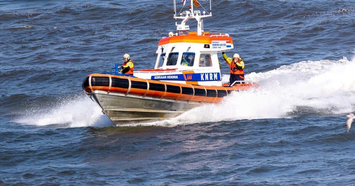 Drama aan kust in Nederland: één dode, twee gered, andere zwemmer nog vermist