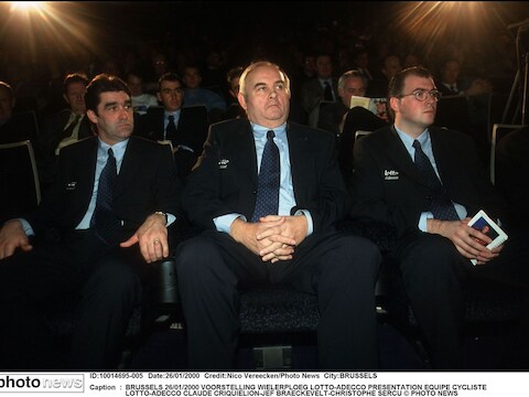 Jef Braeckevelt in 2000 met Claude Criquielion op de ploegvoorstelling van Lotto-Adecco.