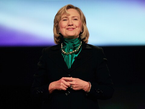 Clinton heeft zelf nog altijd niet bevestigd dat ze zich kandidaat zal stellen.