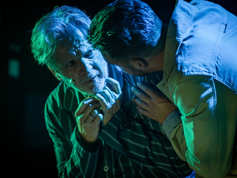 Lucas Van den Eynde en Mathias Vergels in 'De Vader'.