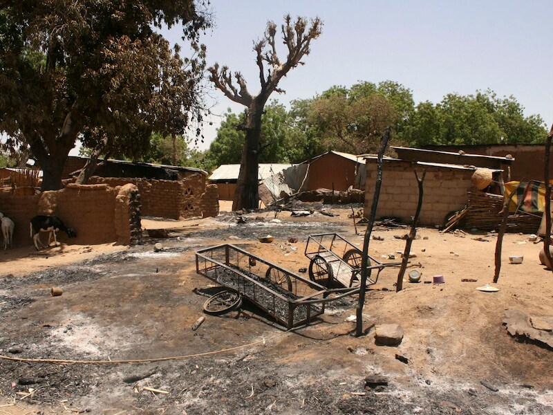 Winkels en huizen in Yobe werden dit weekend in brand gestoken.