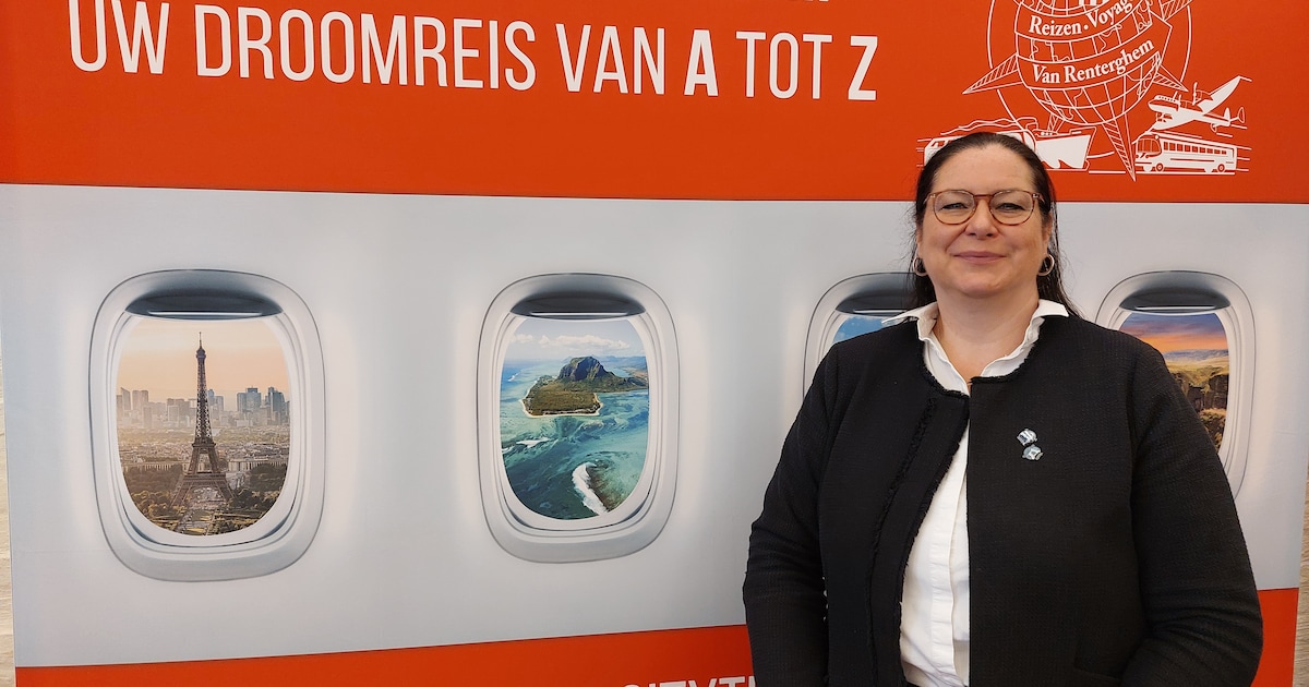 Salon vakantiereizen van Van Renterghem in Brugse Halletoren | Brugge ...