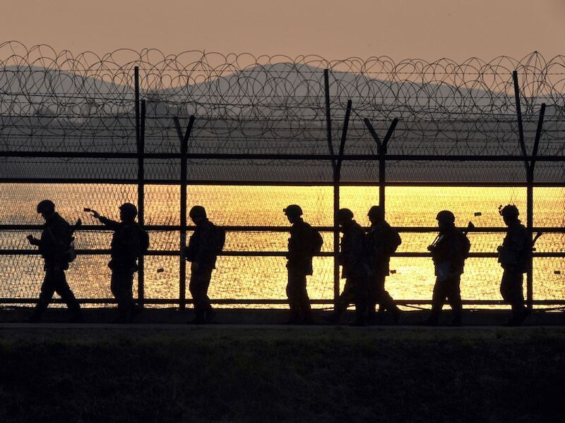 Zuid-Koreaanse soldaten bij de grens met Noord-Korea.