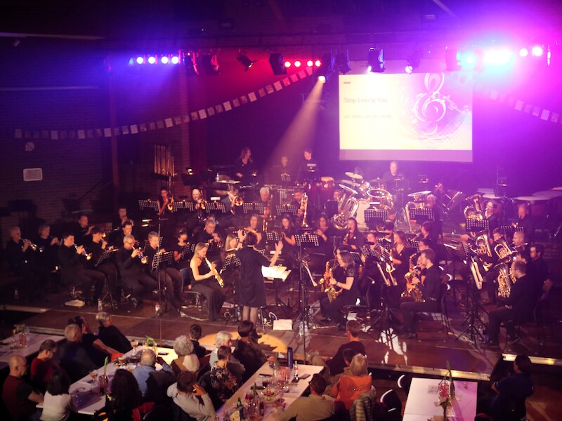 Fanfare SNK Weelde maakt zich op voor traditioneel jaarconcert: “Indrukwekkend muzikaal programma met bijzondere extra’s”