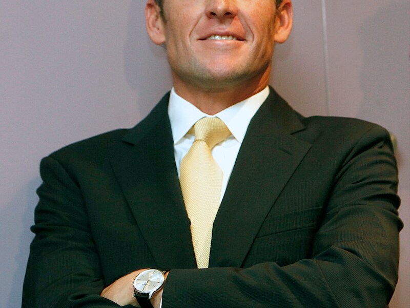 Lance Armstrong.