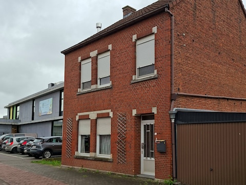 Pand aan Appelweg 8 naast GBS Het Anker