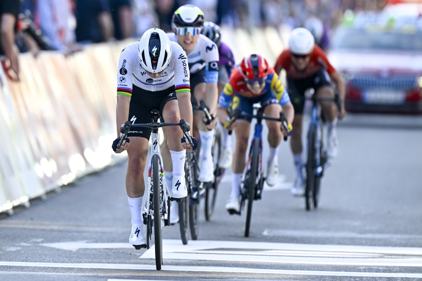 Lotte Kopecky ondanks moeilijk seizoen topfavoriete voor Kristallen Fiets: “Er  zijn rensters wiens carrière geslaagd is met een Ronde van Vlaanderen” |  Foto | hln.be