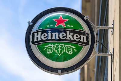 Bierbrouwer Heineken schrapt 400 jobs op hoofdkantoor