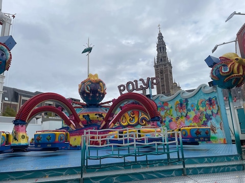 Geen september in Leuven zonder kermis: drie weken lang draaien, schieten en smullen in het centrum