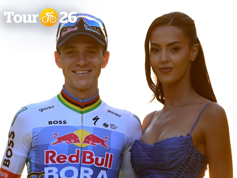 “Droom om drie grote rondes te winnen, moet ik niet zomaar laten schieten”: Remco Evenepoel straalt naast Oumi en blijft ambitieus na tweede plek