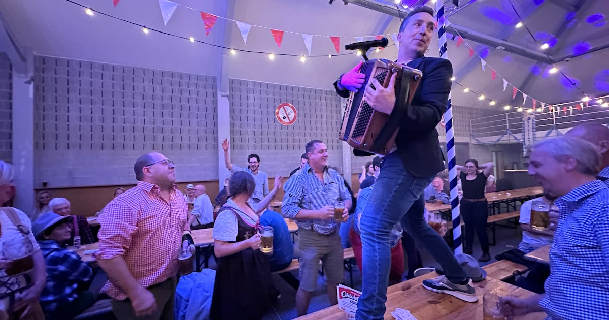 Oostakker maakt knalfeest van Oktoberfest | Regio | HLN.be