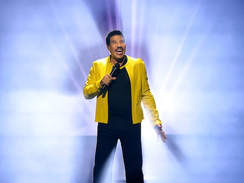 Lionel Richie tijdens zijn optreden in St. Louis op zaterdag. (29/08/26)